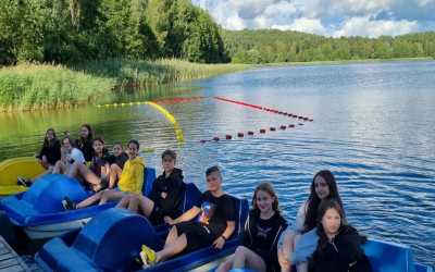 Olsztyn - letni obóz rekreacyjny na Mazurach Manor Camp, 10 dni 10-15 lat